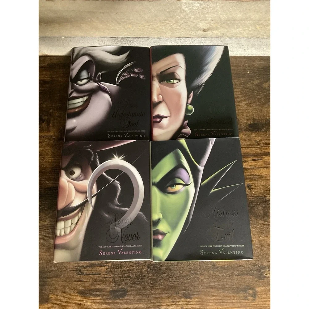 Disney VILLAINS Serena Valentino Hardcover Book Lot of 10 First Edition